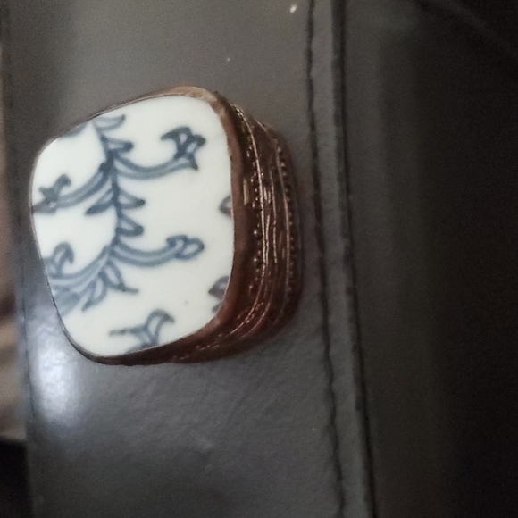 Silver over copper Trincket Box - Picture 2 of 4